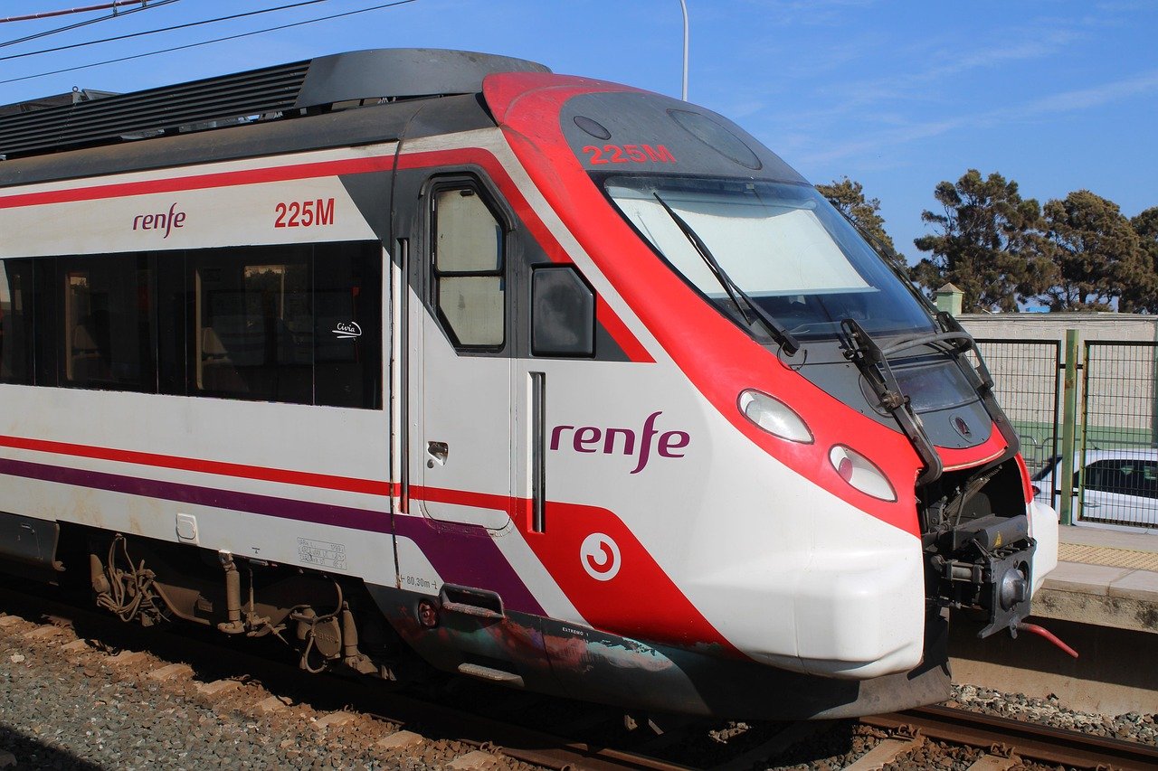 Tren AVE low cost